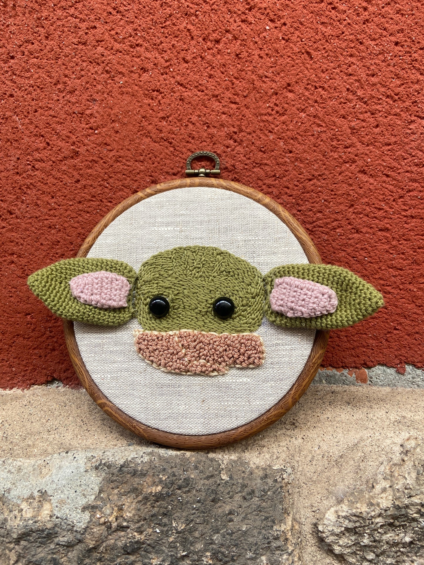 Grogu de punch needle