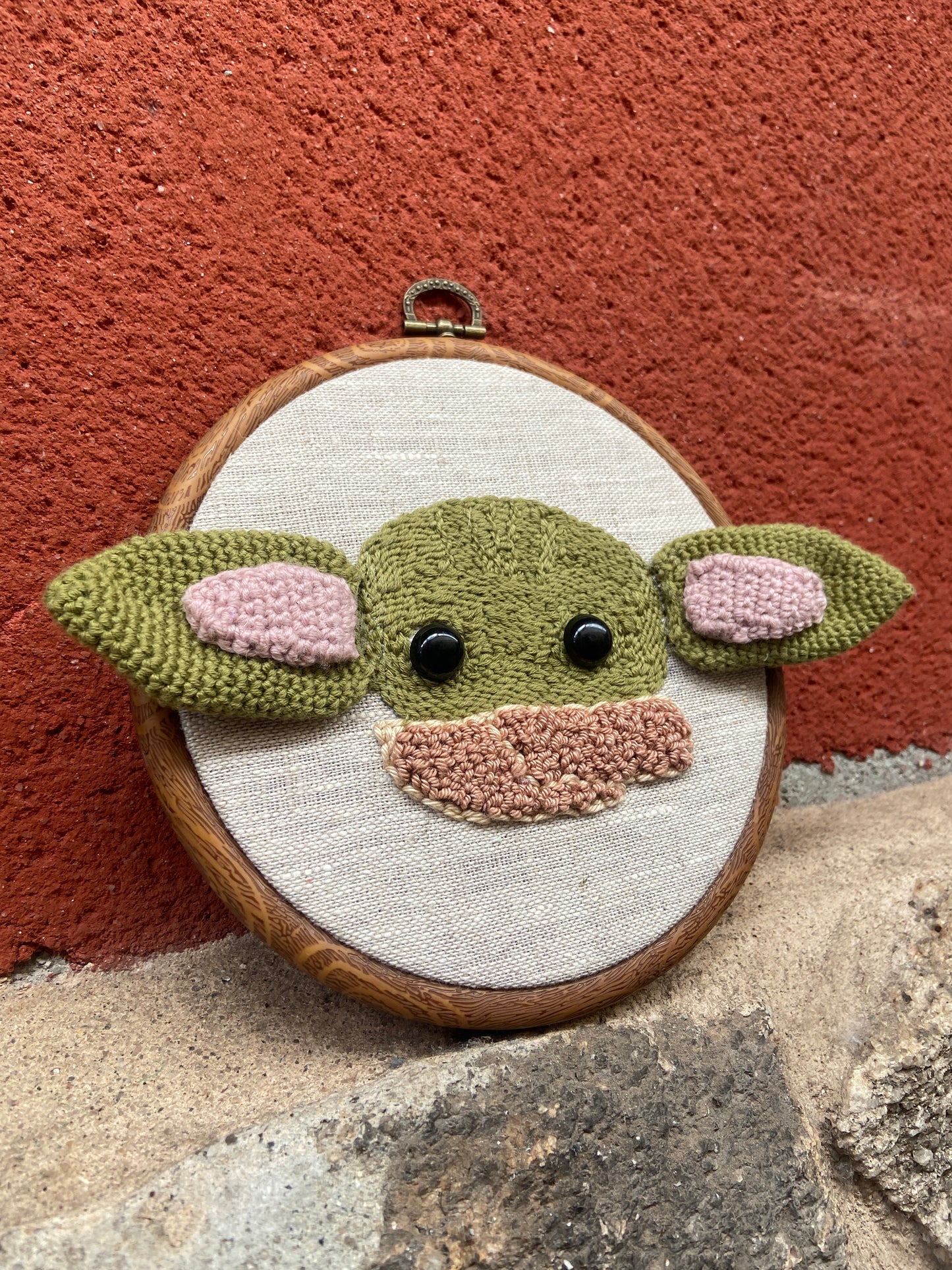 Grogu de punch needle