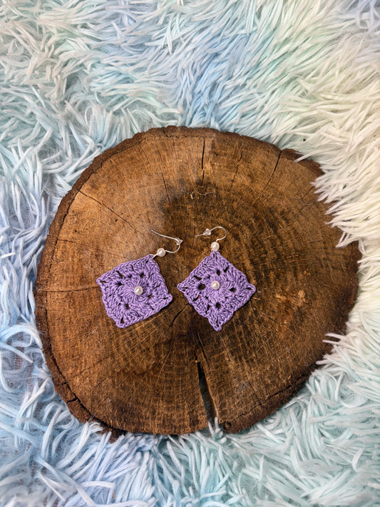 Pendiente cuadrado en violeta